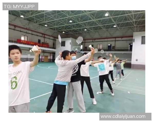 科学羽毛球团队协作训练方法探究与实践提升运动表现的有效策略